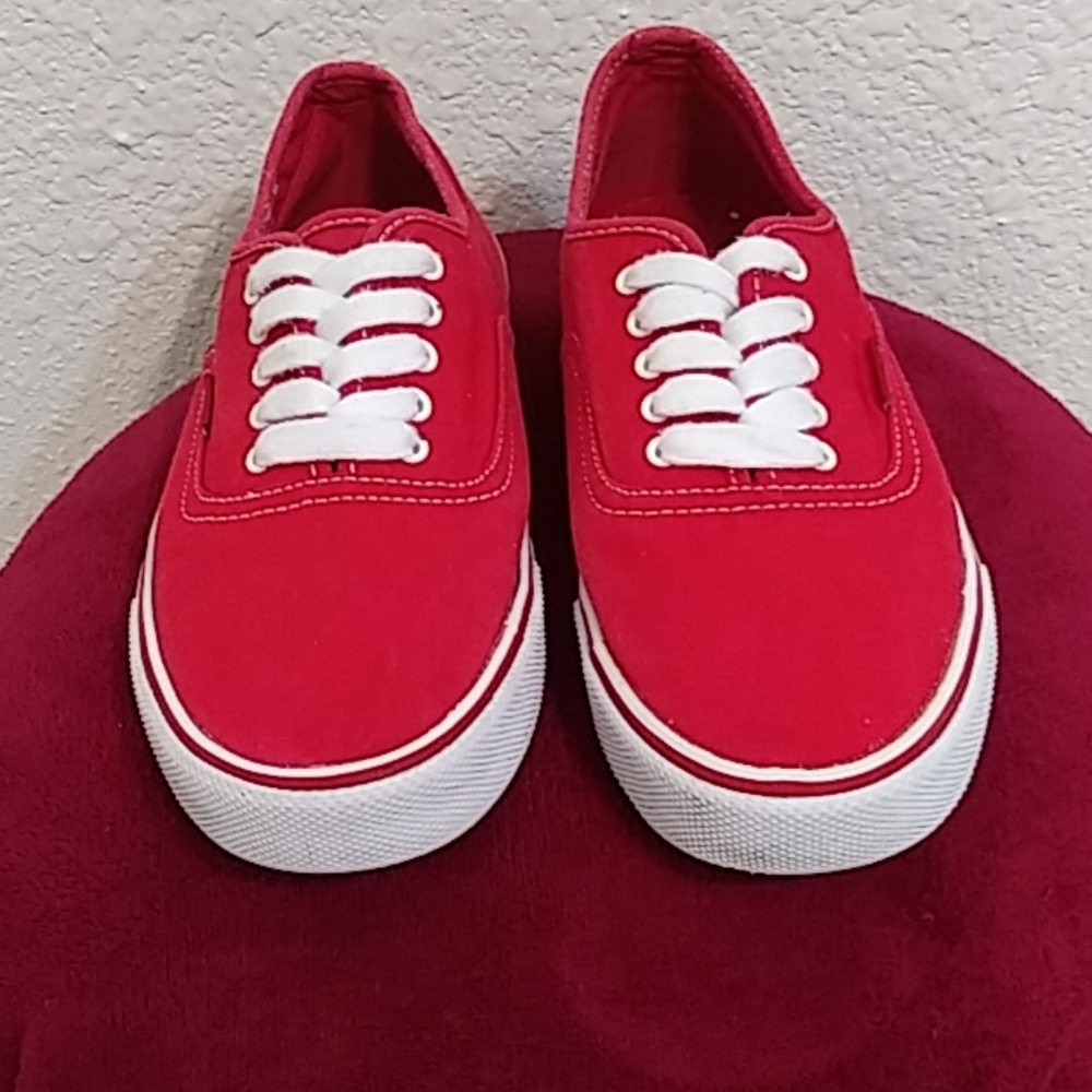 Levi Sneakers